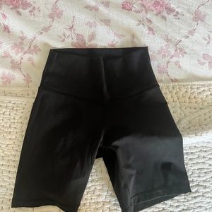 aritzia biker shorts TNA